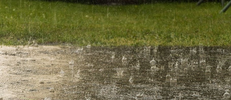 This image has an empty alt attribute; its file name is rain_740px.jpg